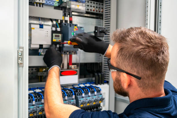 Best Affordable Emergency Electrician  in Titusville, FL